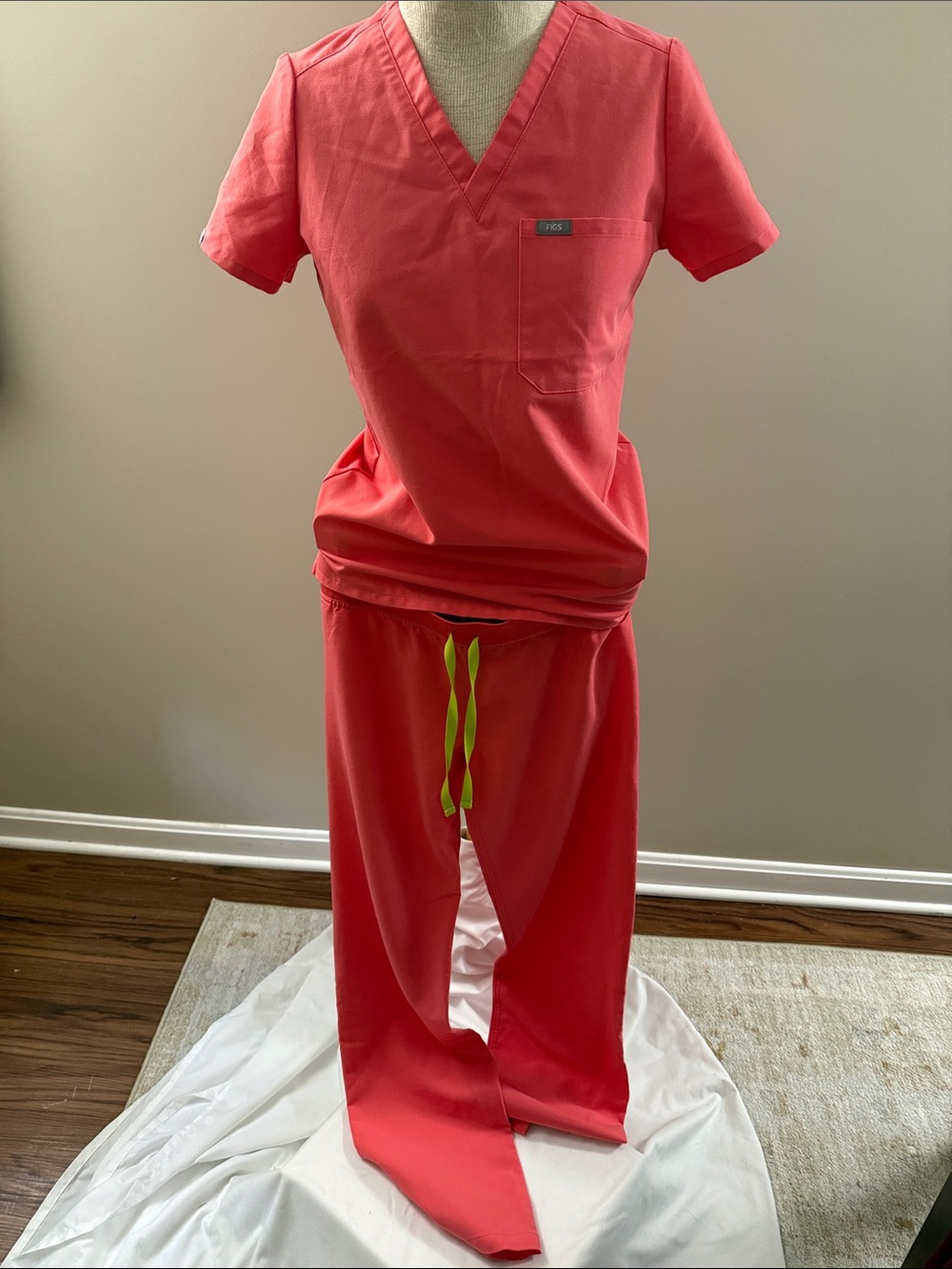 Figs Coral Pink V-Neck Scrub Set for Women